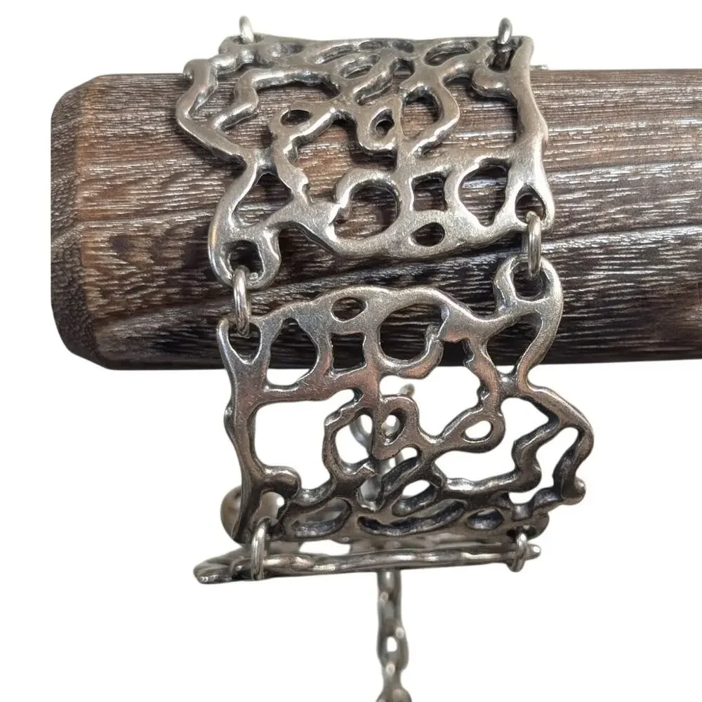 Mozaic Chunky Brutalist Filigree Chain Link Silver Tone Bracelet W/ Hook Clasp
